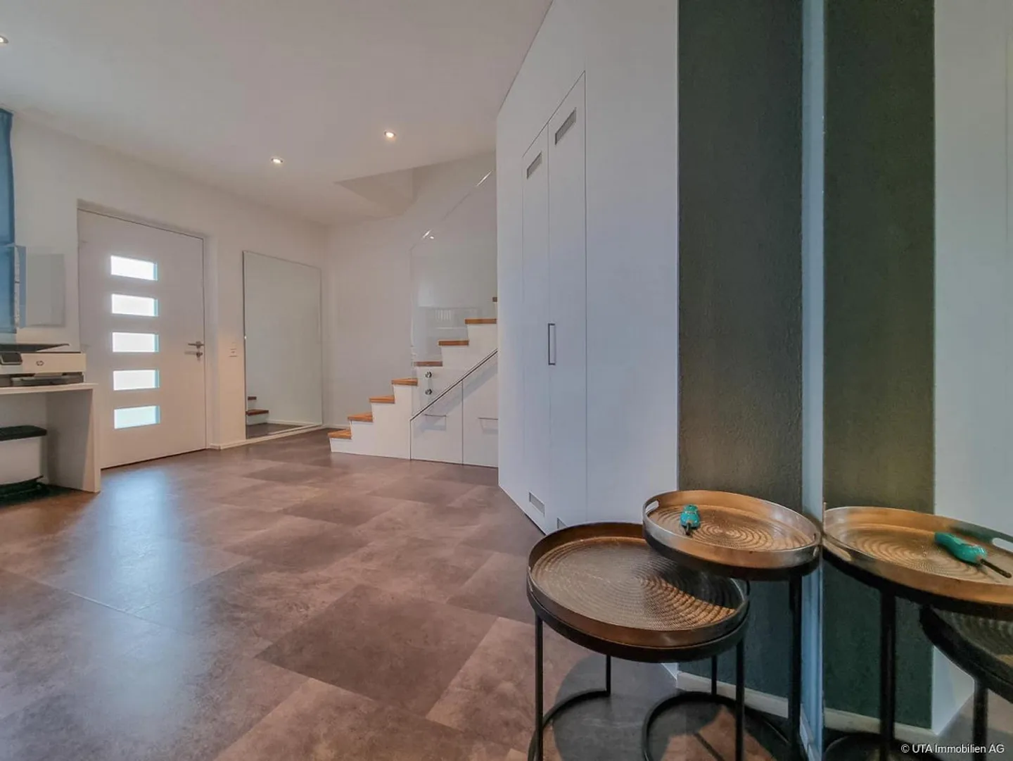 Aussergewöhnliche Maisonettewohnung mit Komfort auf allen Ebenen - Foto 5 von 15