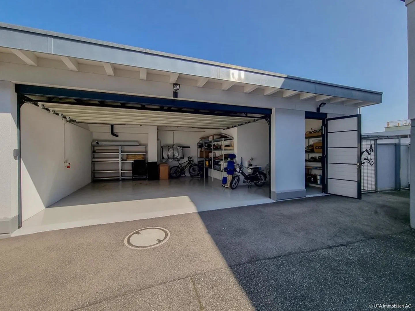 Aussergewöhnliche Maisonettewohnung mit Komfort auf allen Ebenen - Foto 13 von 15