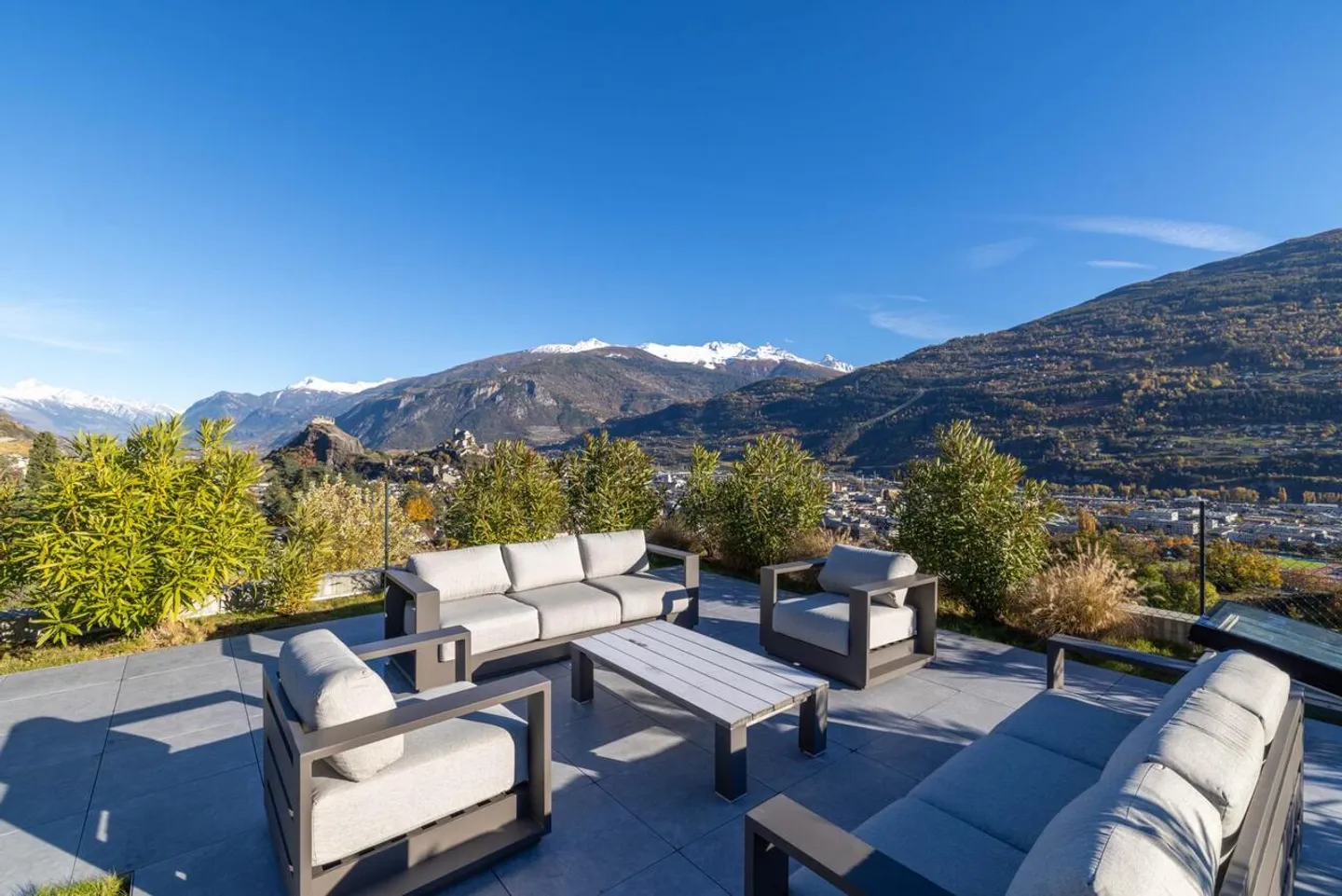 Splendida villa d'architetto con vista mozzafiato - Foto 16 di 16