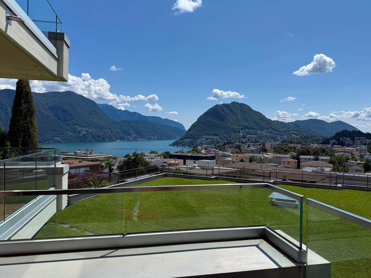 Appartamento in vendita - Foto 8 di 11