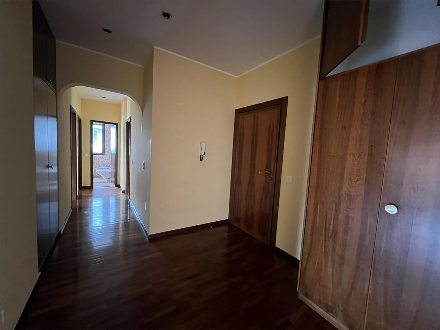 Appartamento spazioso a Lugano - Foto 3 di 9