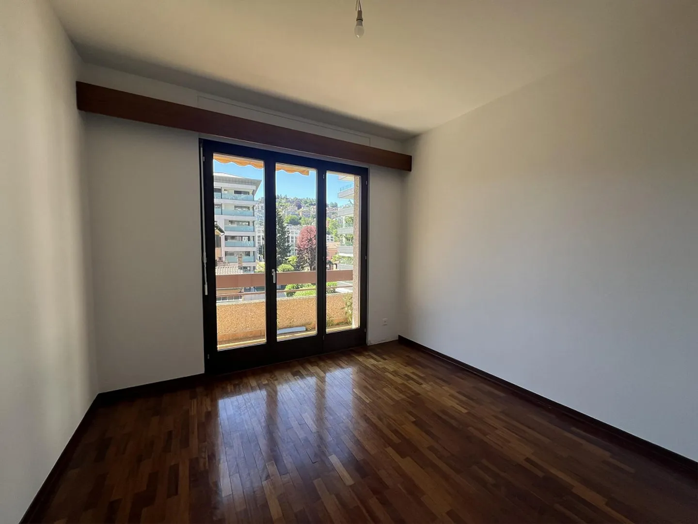 Appartamento spazioso a Lugano - Foto 7 di 9