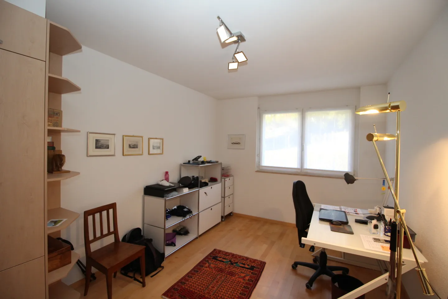 Spacious Apartment with Terrace - Photo 11 of 13