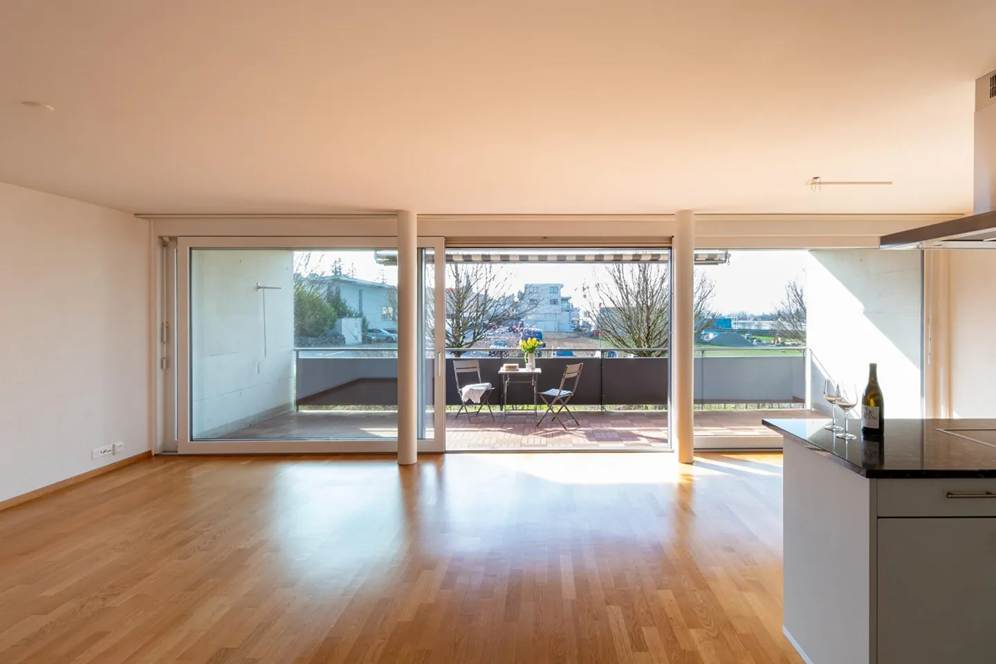 Komfortables Wohnen mit sonnenverwöhntem Westbalkon - Foto 5 von 11