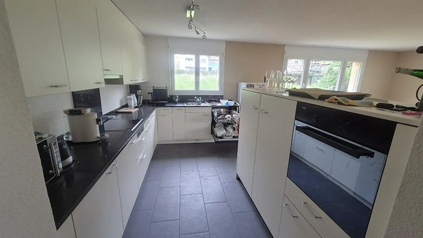 APPARTEMENT 3½ PIÈCES À GEBENSTORF (AG), MEUBLÉ, TEMPORAIRE - Photo 5 sur 8