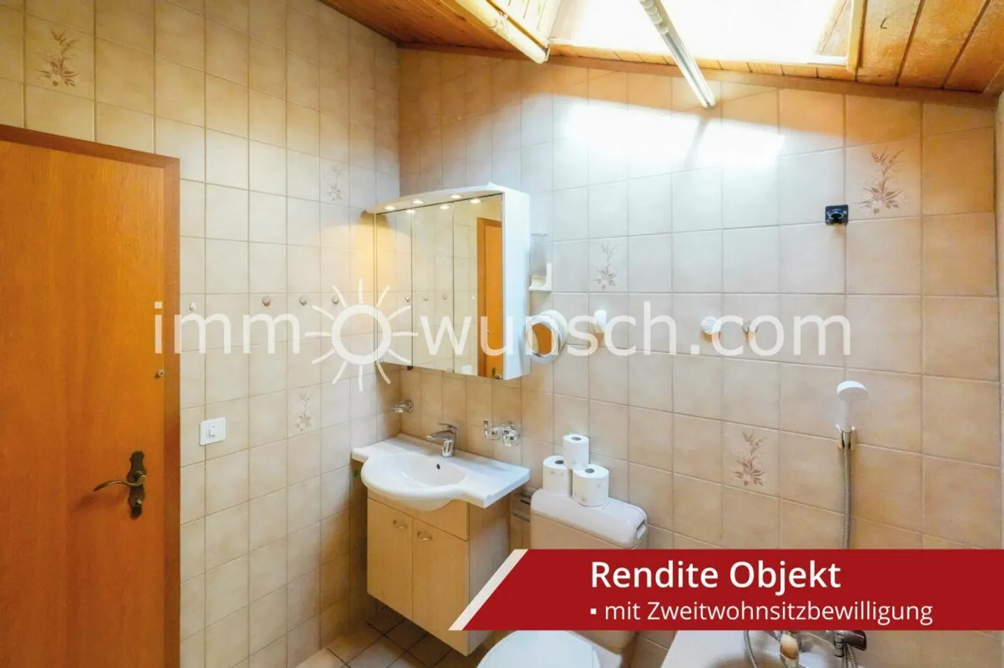 The Opportunity - Charming 2 ½ Room (3 ½ Rooms) Penthouse Condominium... - Photo 15 of 28