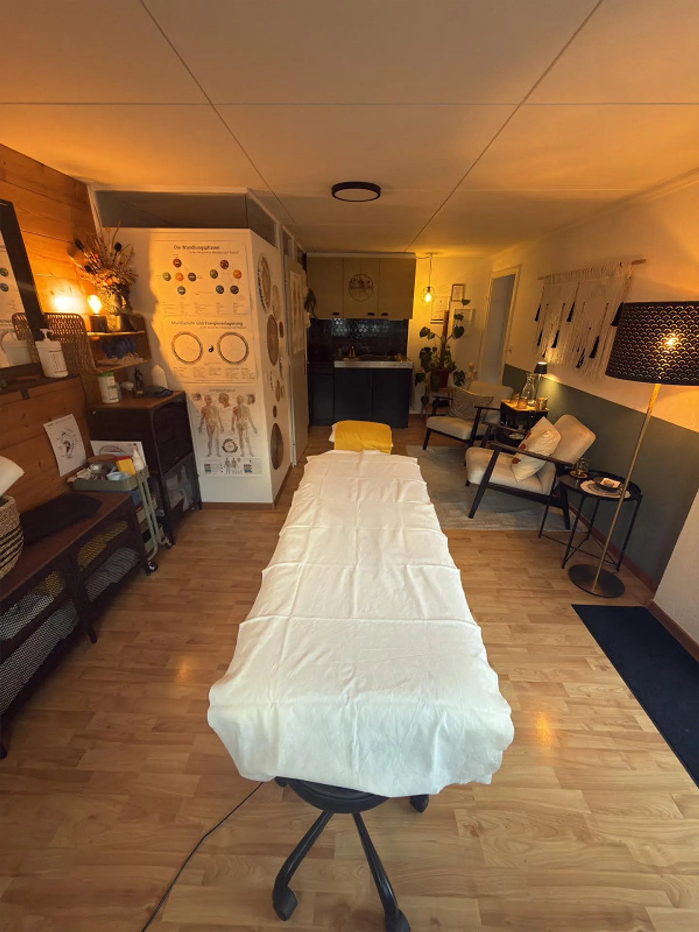 Sous-locataire pour un appartement 2 pièces confortable et situé au calme dans le centre - Photo 3 sur 8