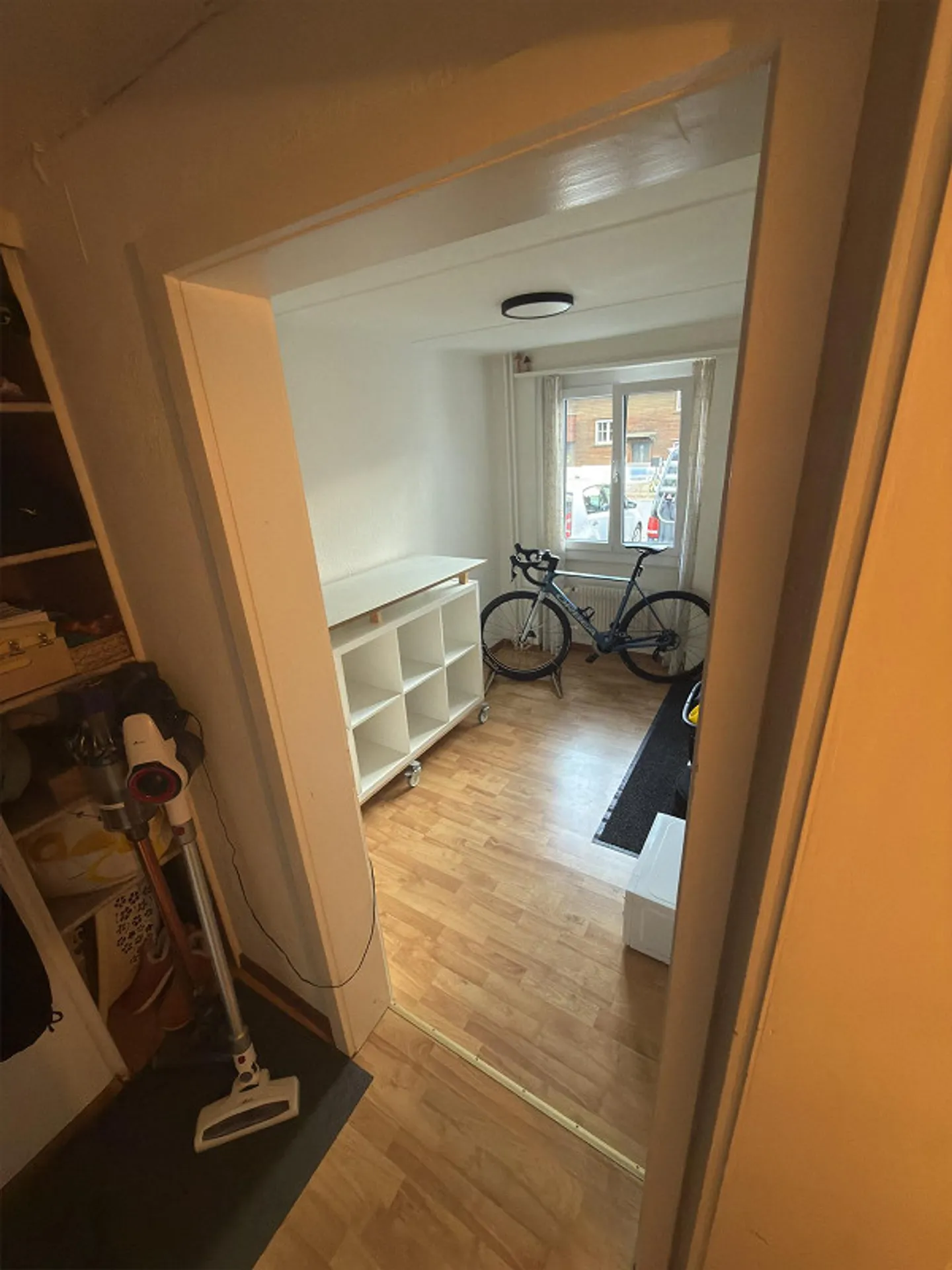 Sous-locataire pour un appartement 2 pièces confortable et situé au calme dans le centre - Photo 7 sur 8