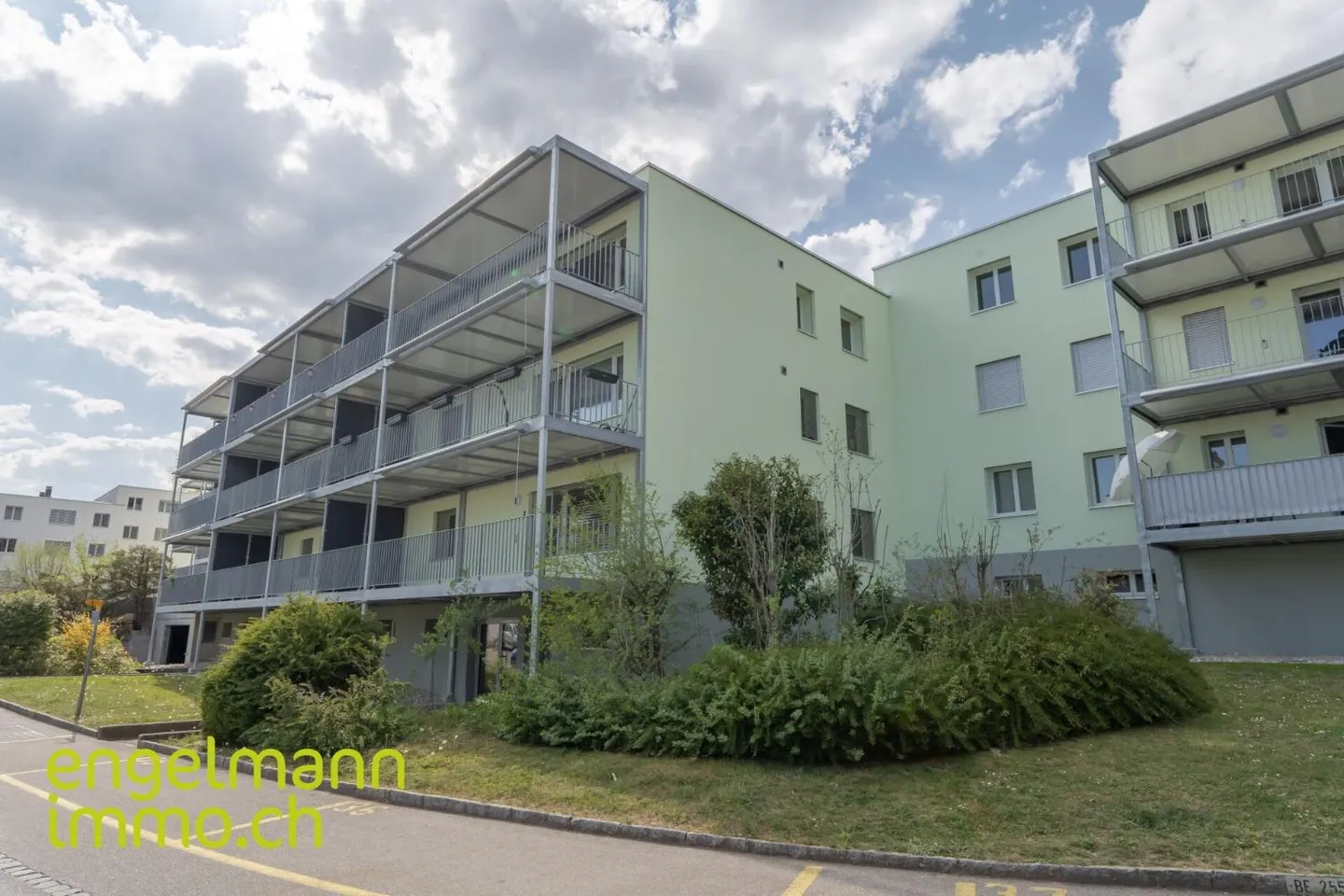 Appartamento di 5 stanze - Foto 1 di 13