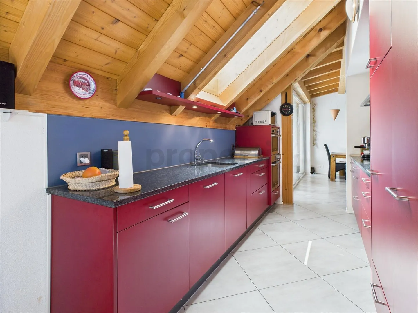 Appartamento attico unico con 4,5 stanze e galleria a Schwarzenburg... - Foto 5 di 12