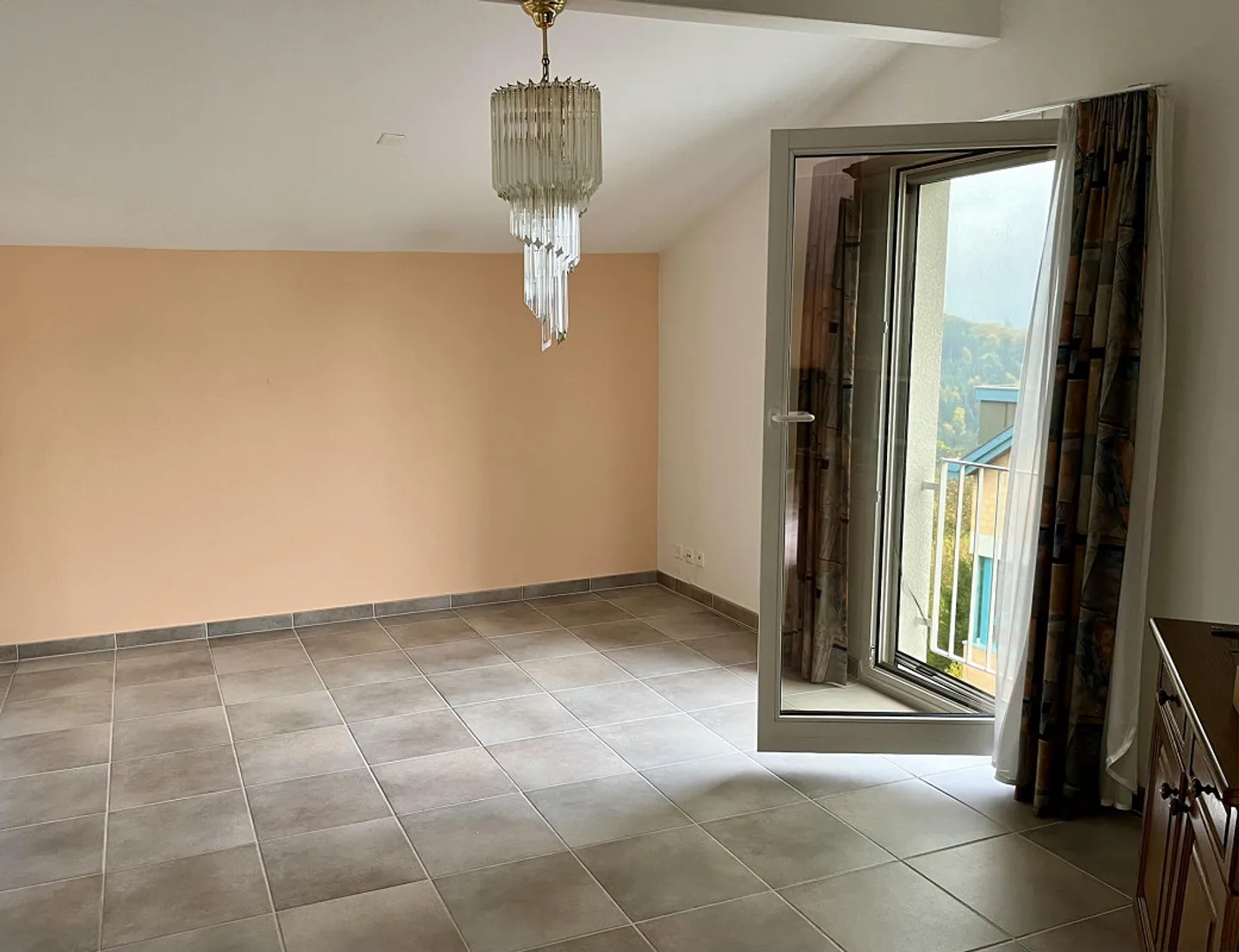 sonniges 6.5 Zi-Einfamilienhaus mit See- und Bergsicht in Adligenswil - Foto 11 von 20