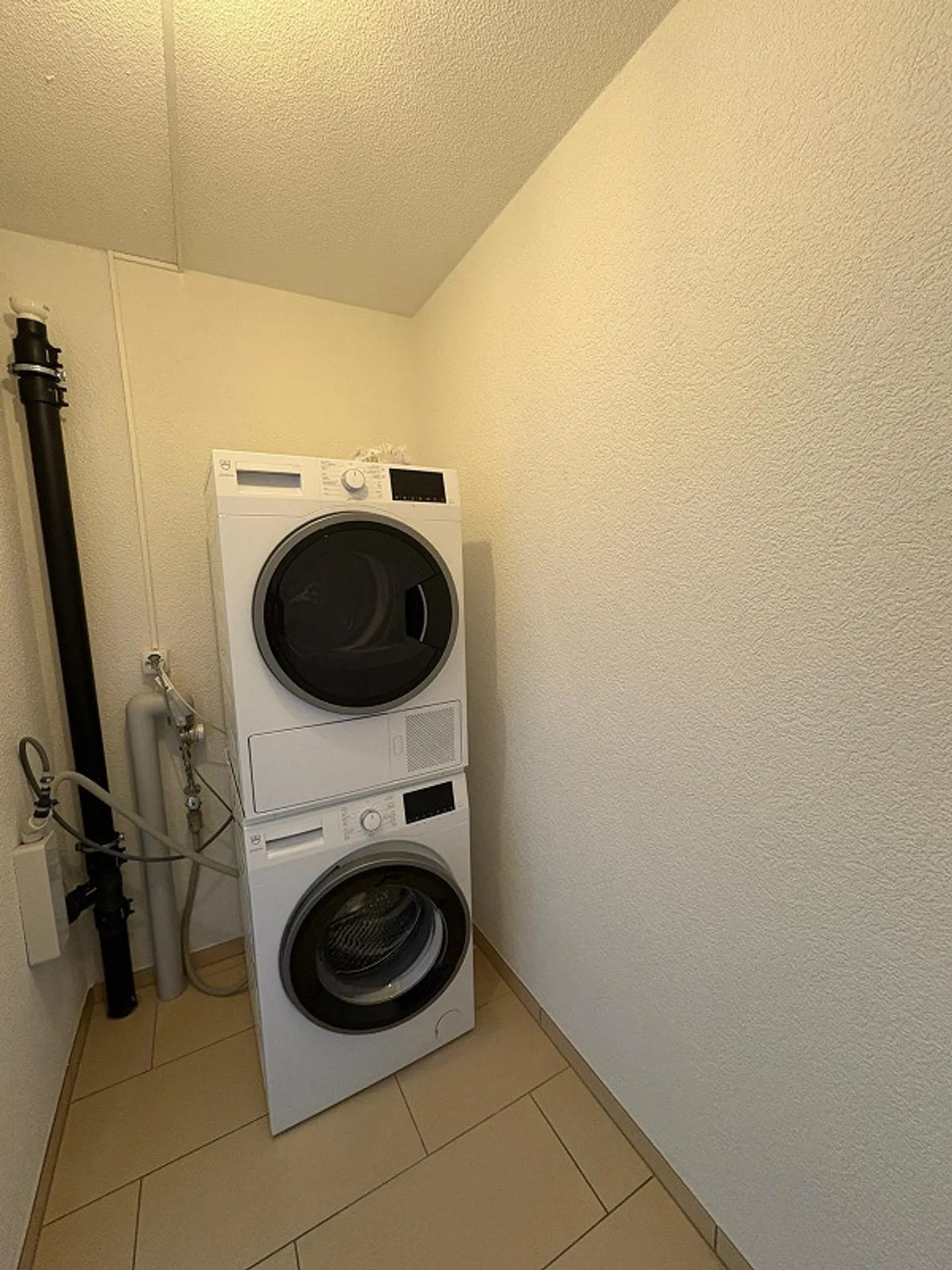 Spacious 4.5-room apartment - Photo 9 of 9