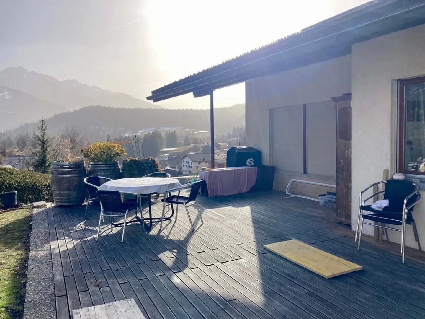 Appartamento duplex molto grande con molto spazio di stoccaggio, comprese le spese accessorie - Foto 11 di 11