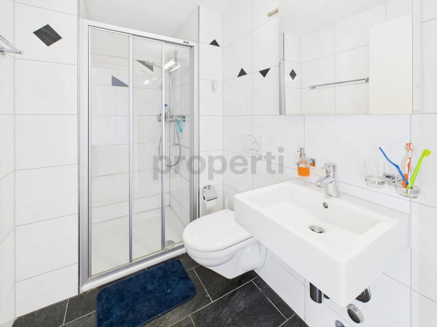 Appartamento attico unico con 4,5 stanze e galleria a Schwarzenburg... - Foto 10 di 12