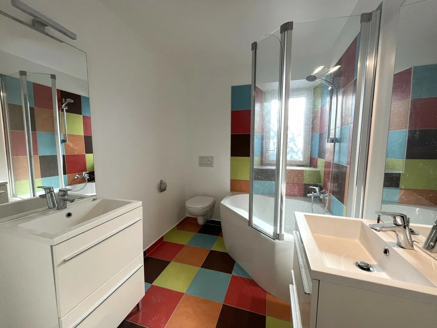 Triplex di tre e mezzo locali nel centro di Echallens - Foto 8 di 11