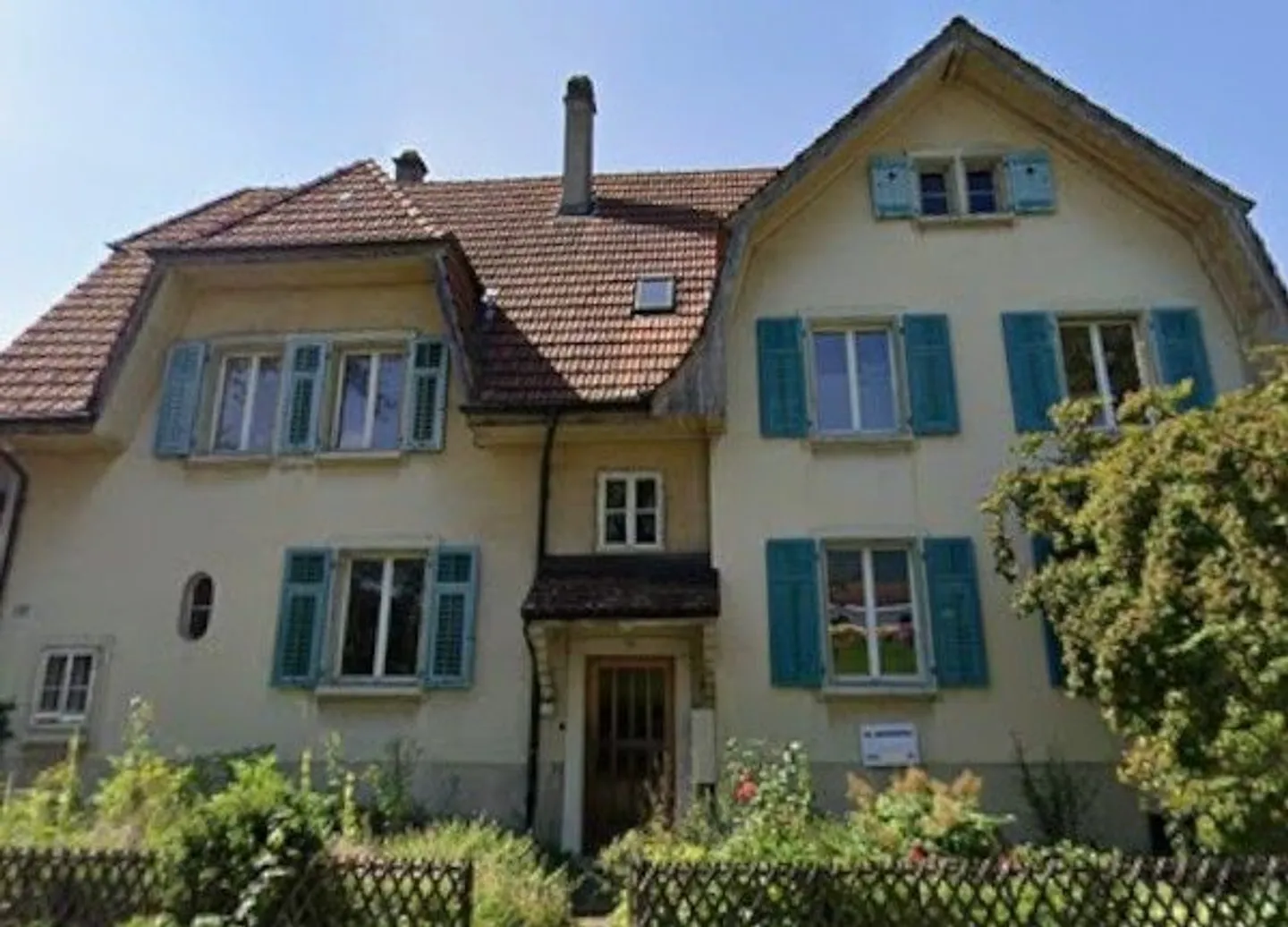 Two Houses with Workshop - Photo 1 of 13