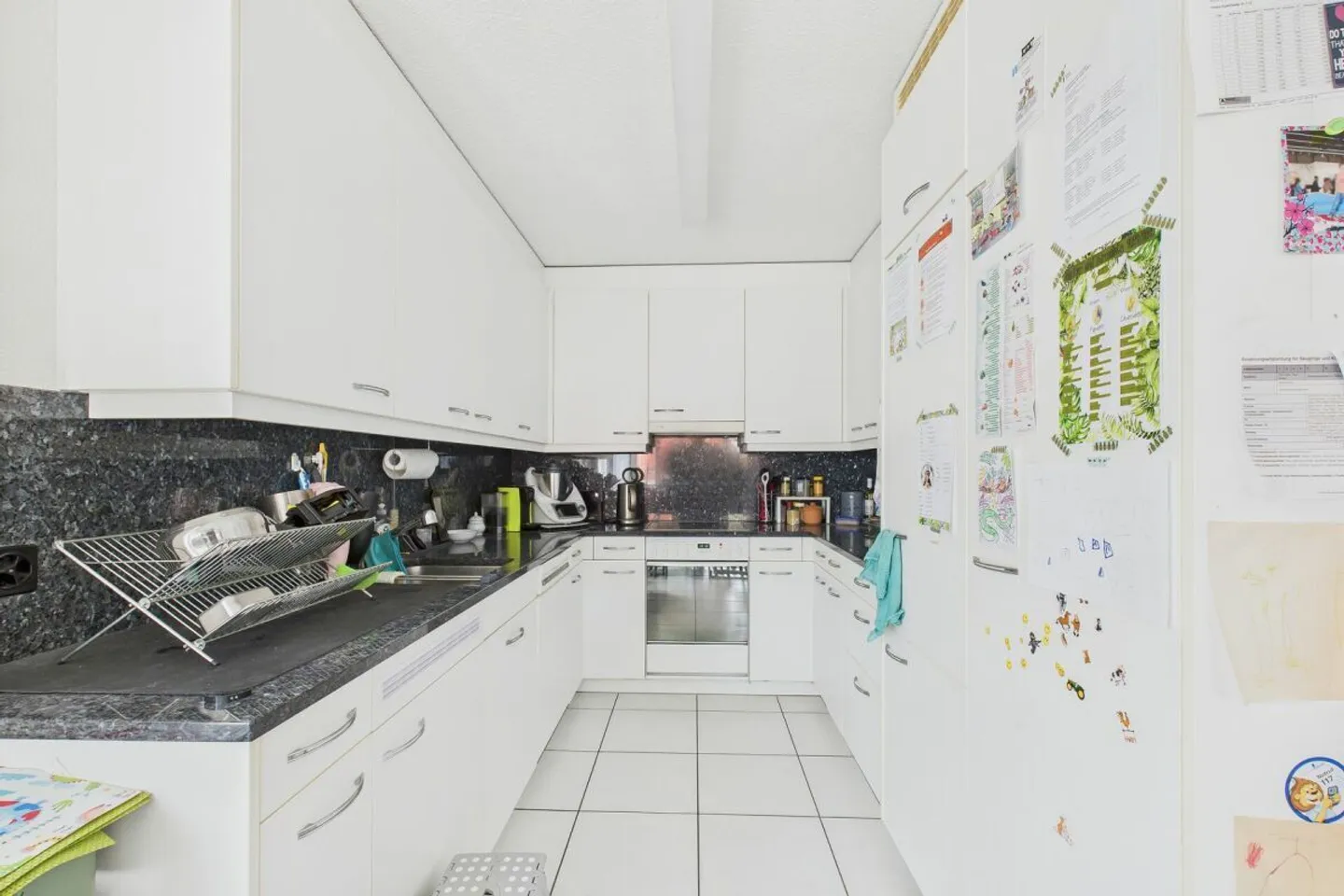 «4.5 ZIMMER EIGENTUMSWOHNUNG AN BEGEHRTER LAGE» - Foto 3 von 8