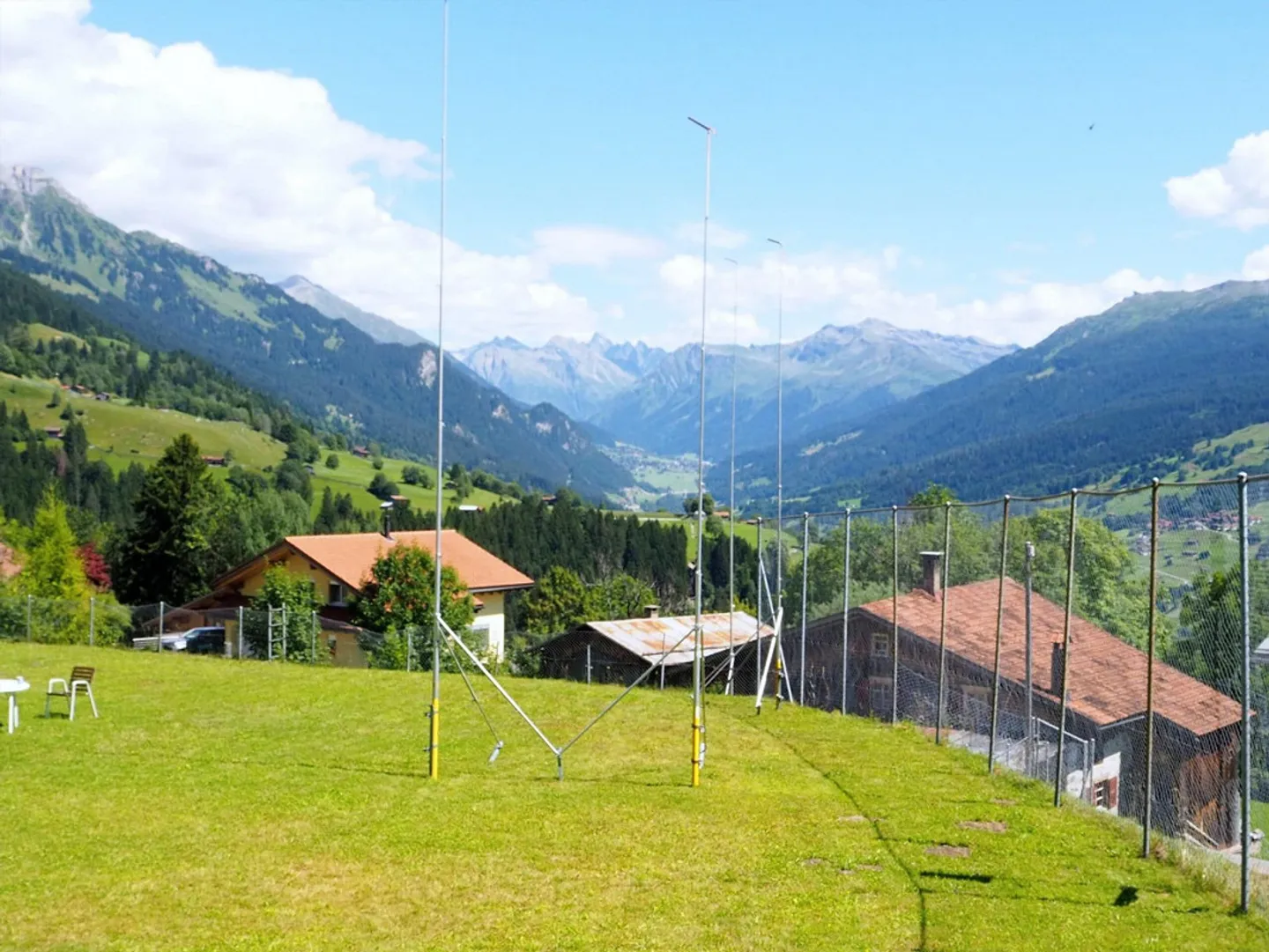 Terrain à bâtir dans un emplacement exclusif - Photo 2 sur 5