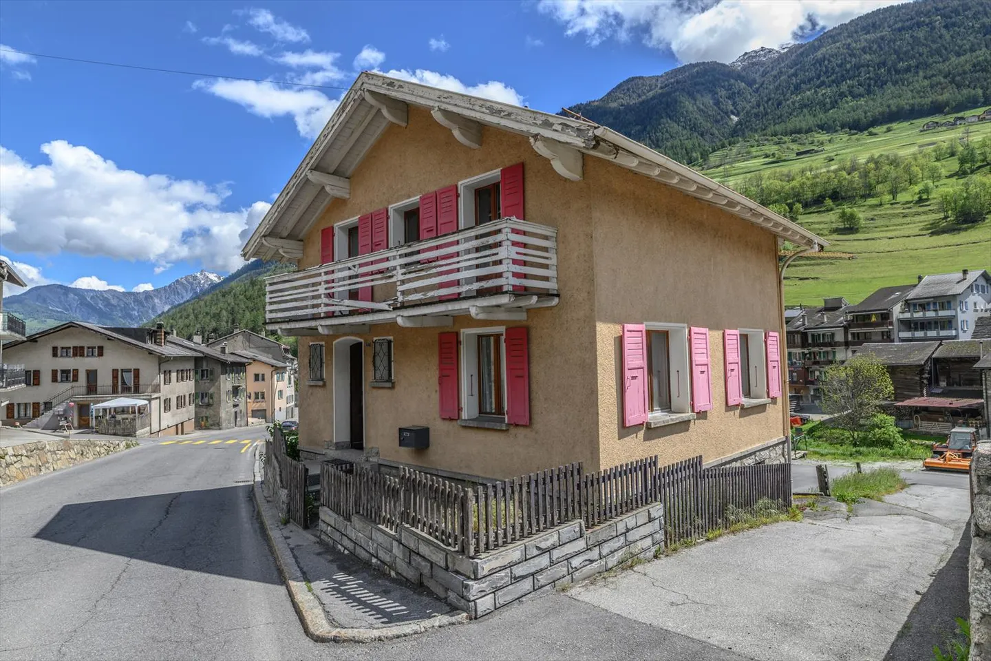 Appartamento 5 locali - Foto 4 di 6