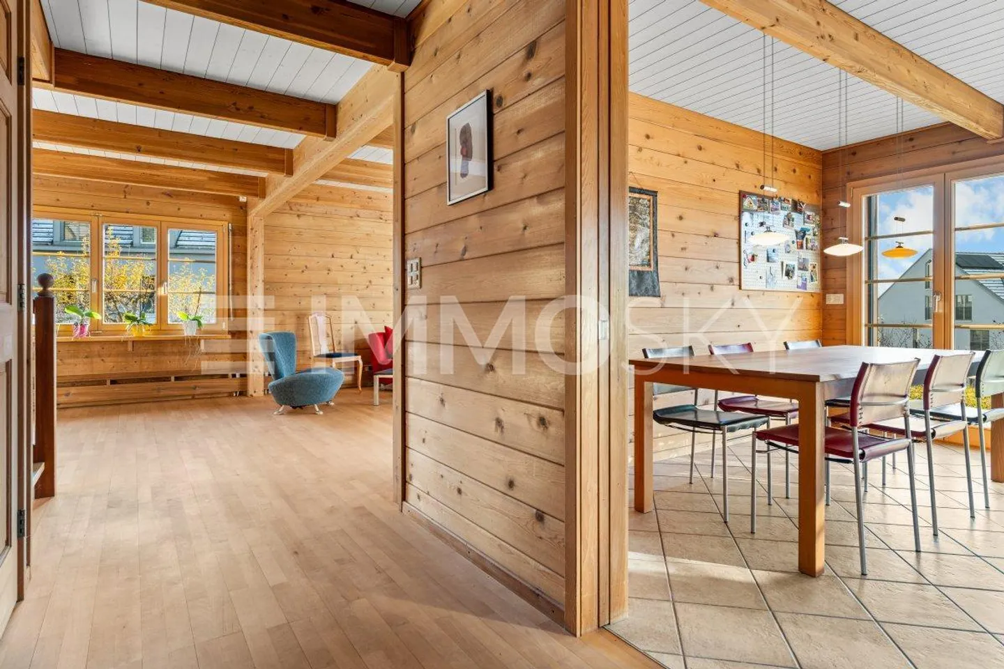 A property with a lot of charm in a quiet location - Photo 2 of 5