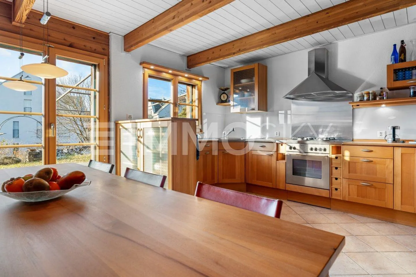 A property with a lot of charm in a quiet location - Photo 3 of 5