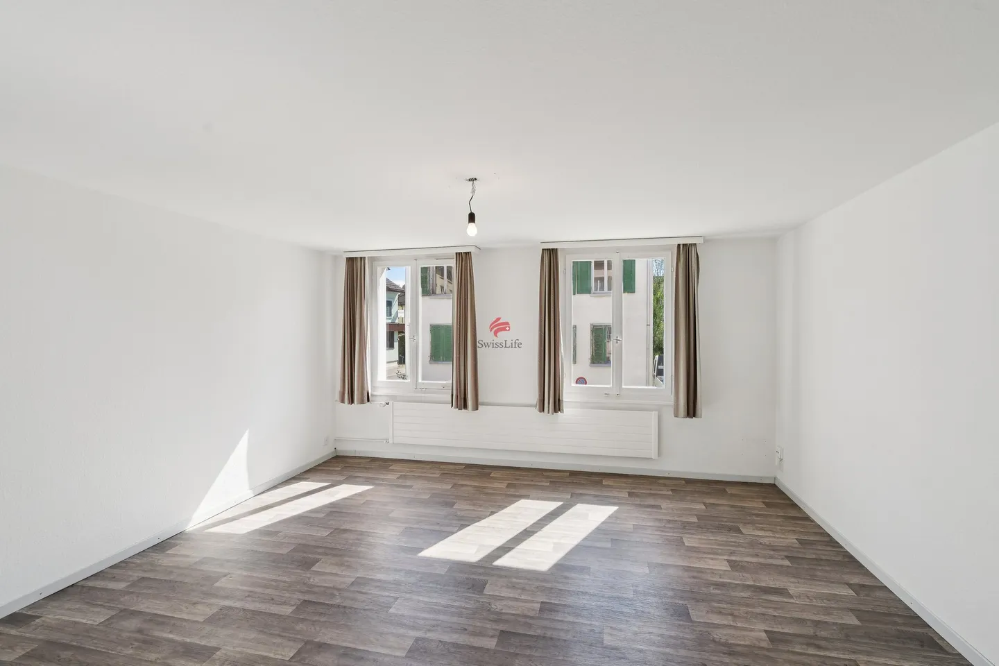 Mischgenutztes Gebäude kaufen - Foto 3 von 15