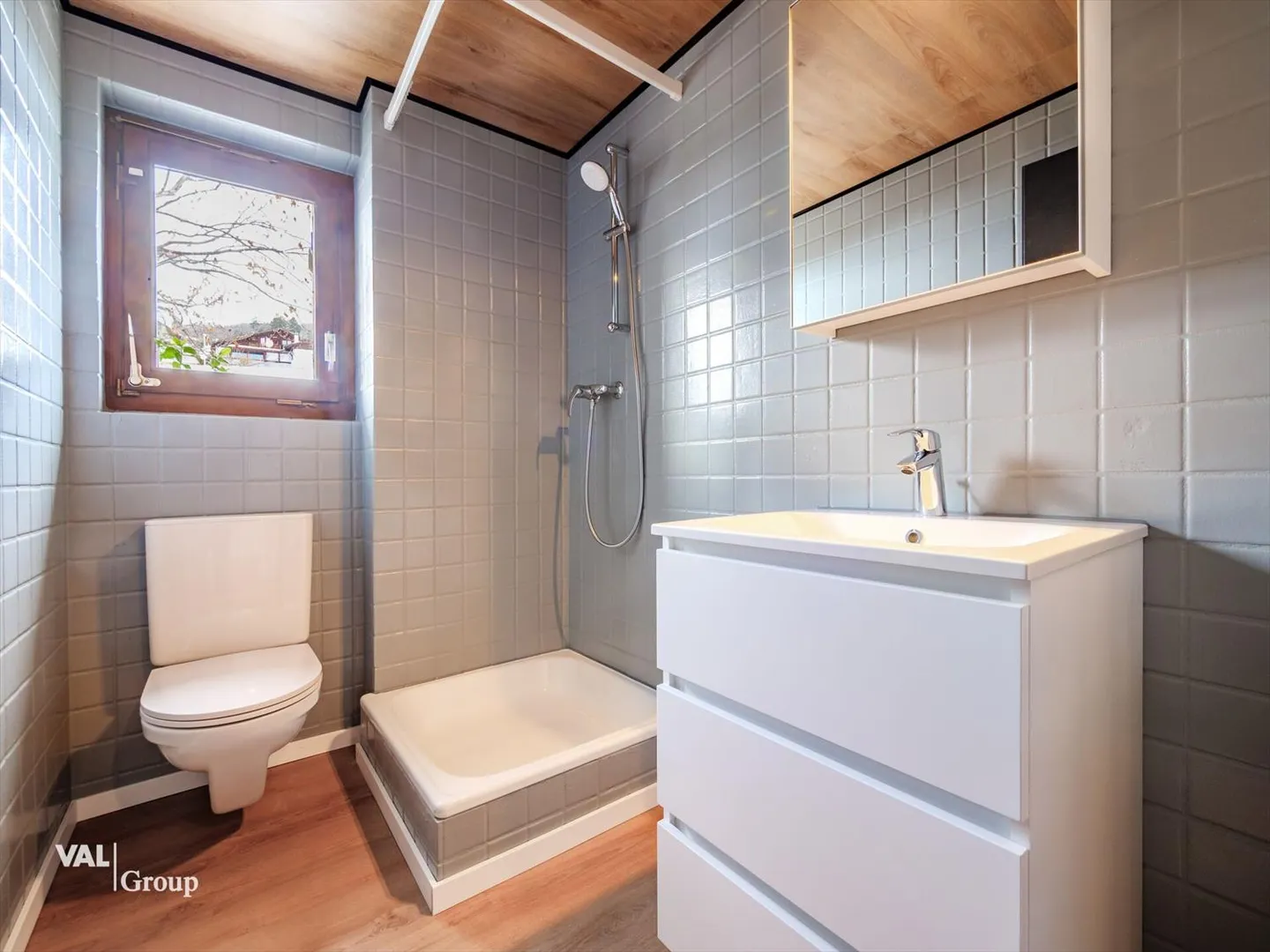 8-room House - Photo 12 of 13