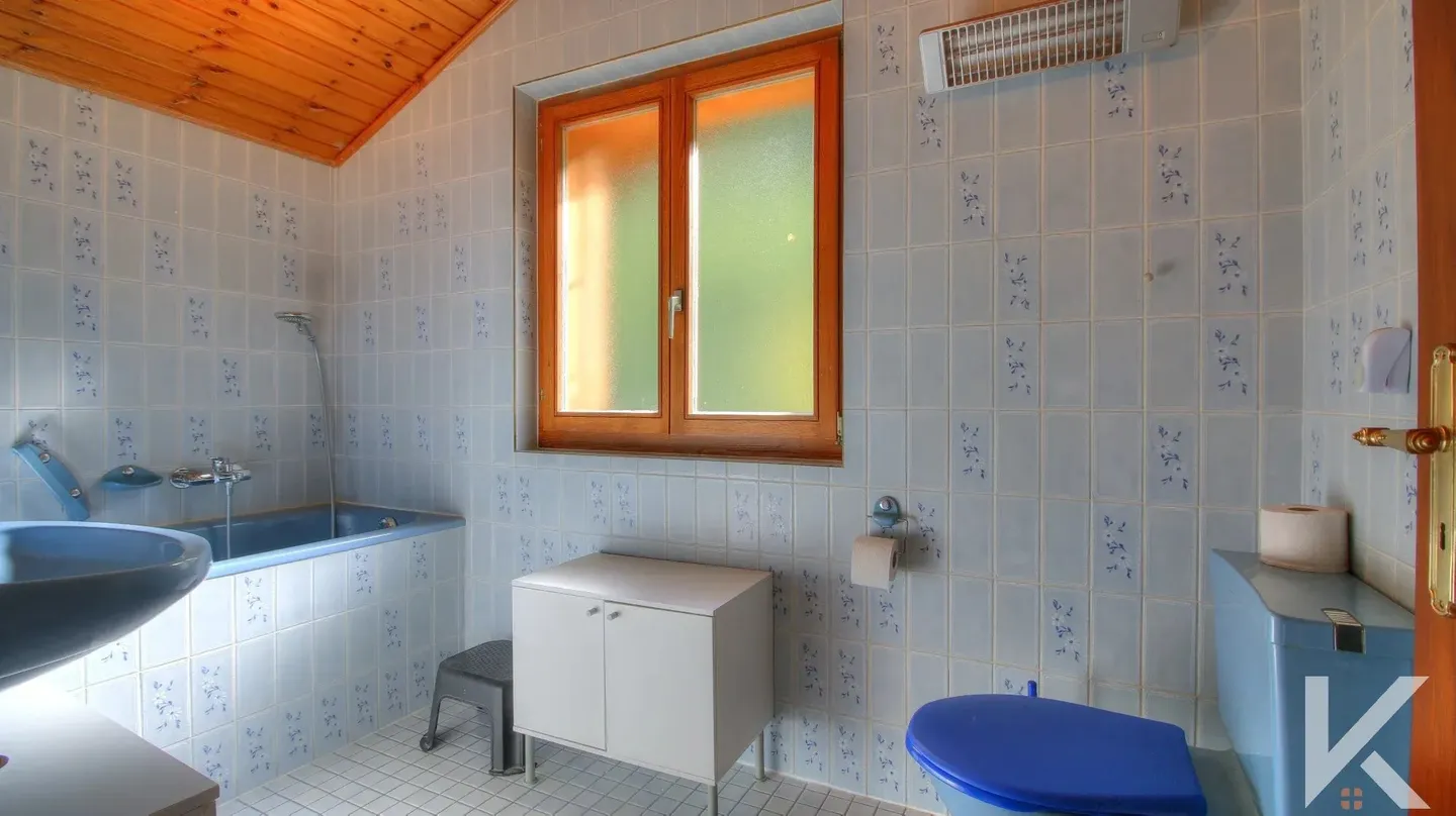 Charming Renovated Chalet - Photo 16 of 18