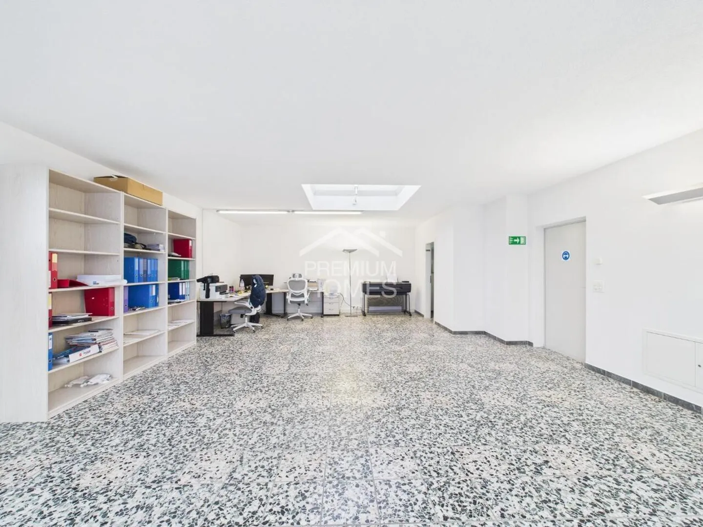 Light-Filled Space for Work and Creativity - Photo 2 of 4