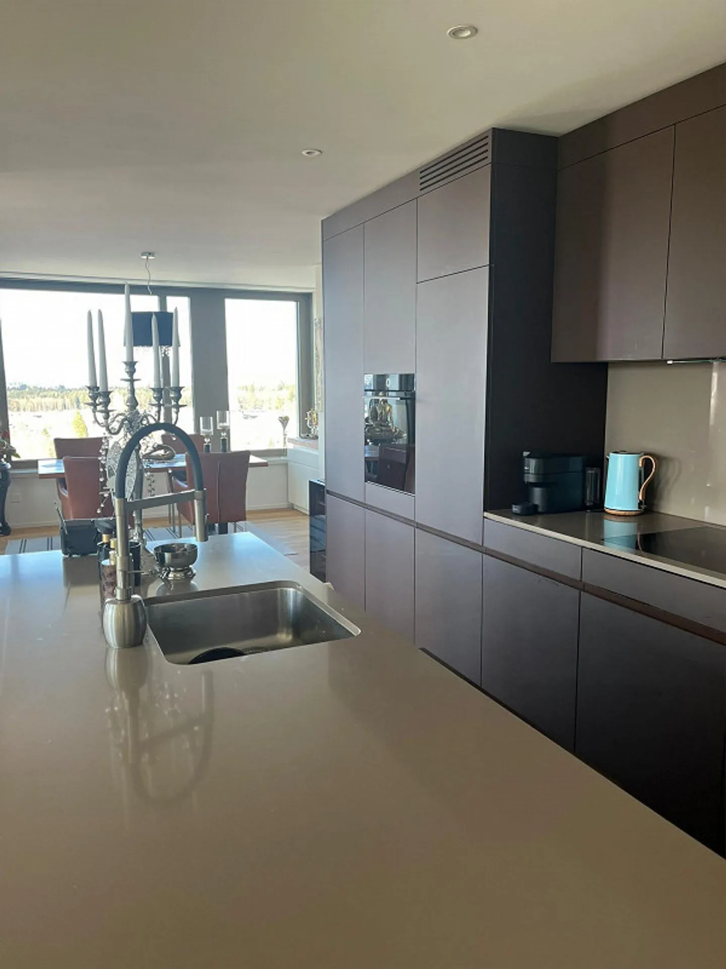 Vivre moderne au-dessus des toits de Sursee - Photo 3 sur 10