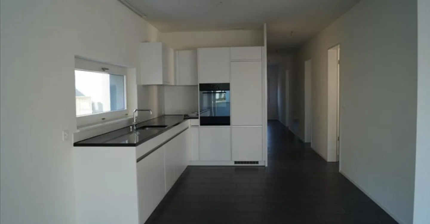 Renting without deposit - - Photo 3 of 6