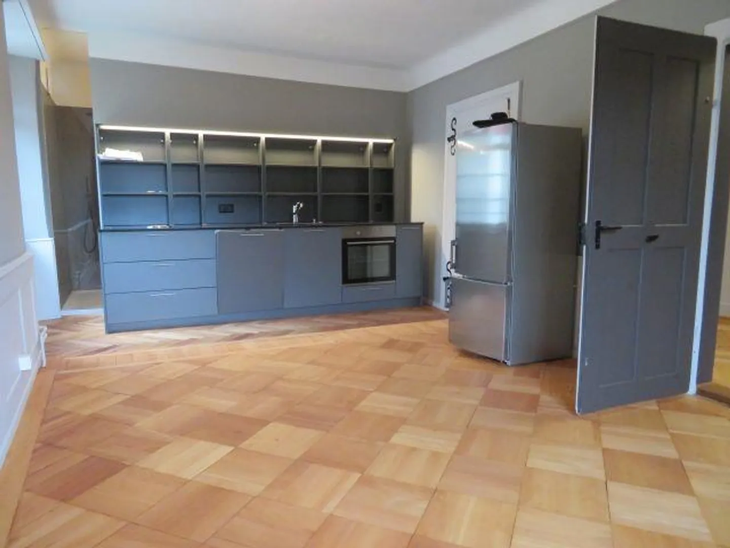 Moderne Wohnung in historischem Gebäude - Foto 1 von 8