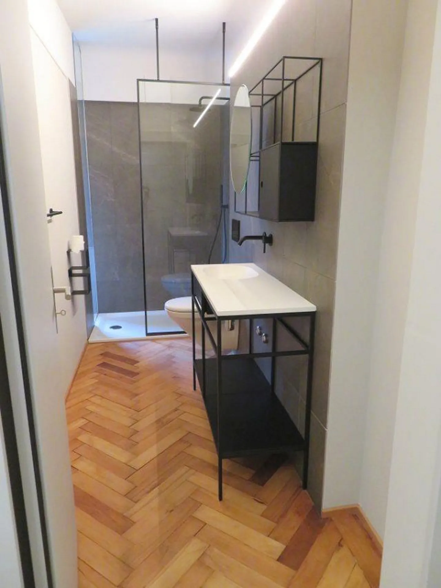 Moderne Wohnung in historischem Gebäude - Foto 6 von 8