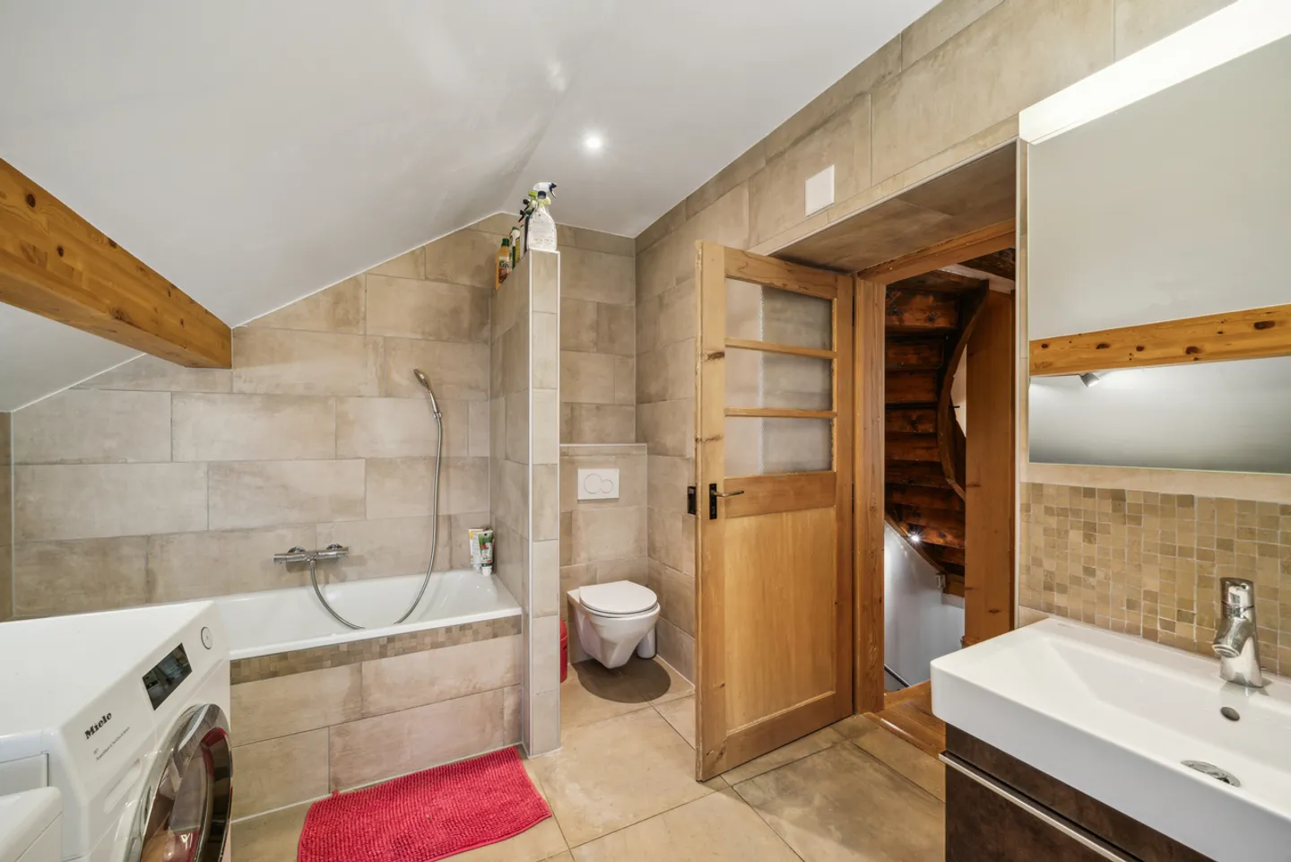 Casa affascinante, a soli 5 minuti da Yverdon - Foto 5 di 9