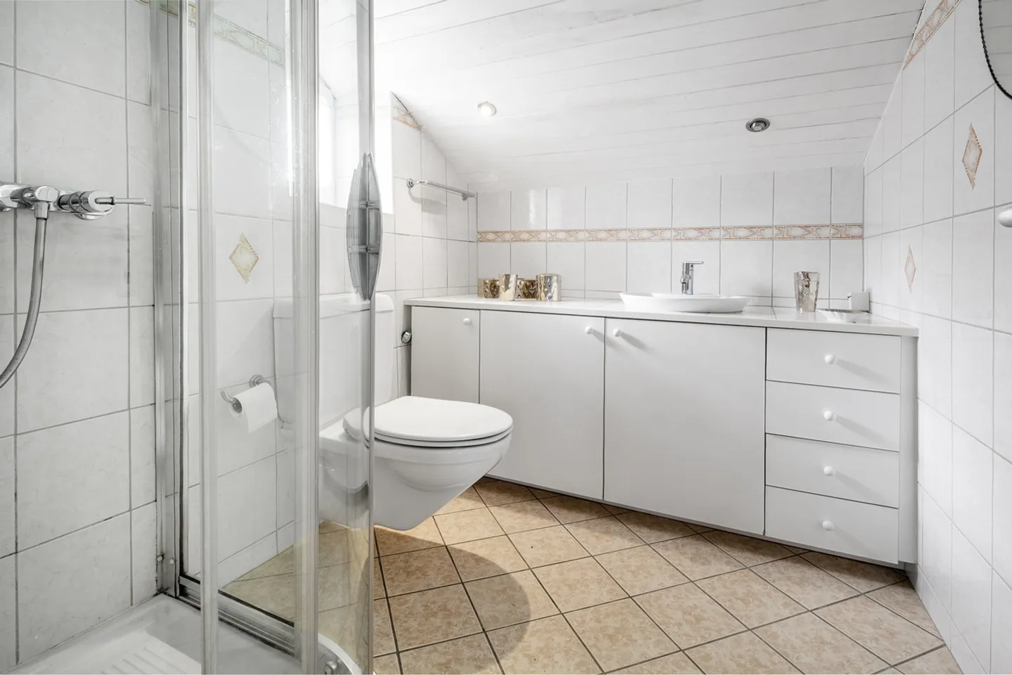 Living in the Historical Charm of Ronco sopra Ascona - Photo 6 of 8