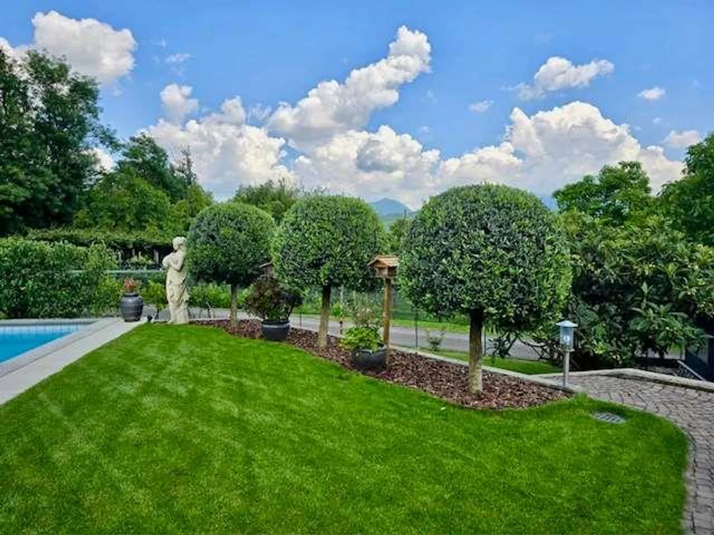 Elegante casa di campagna con giardino e piscina a Pura - Foto 7 di 13