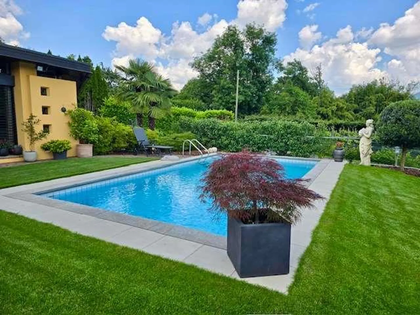 Elegante casa di campagna con giardino e piscina a Pura - Foto 9 di 13