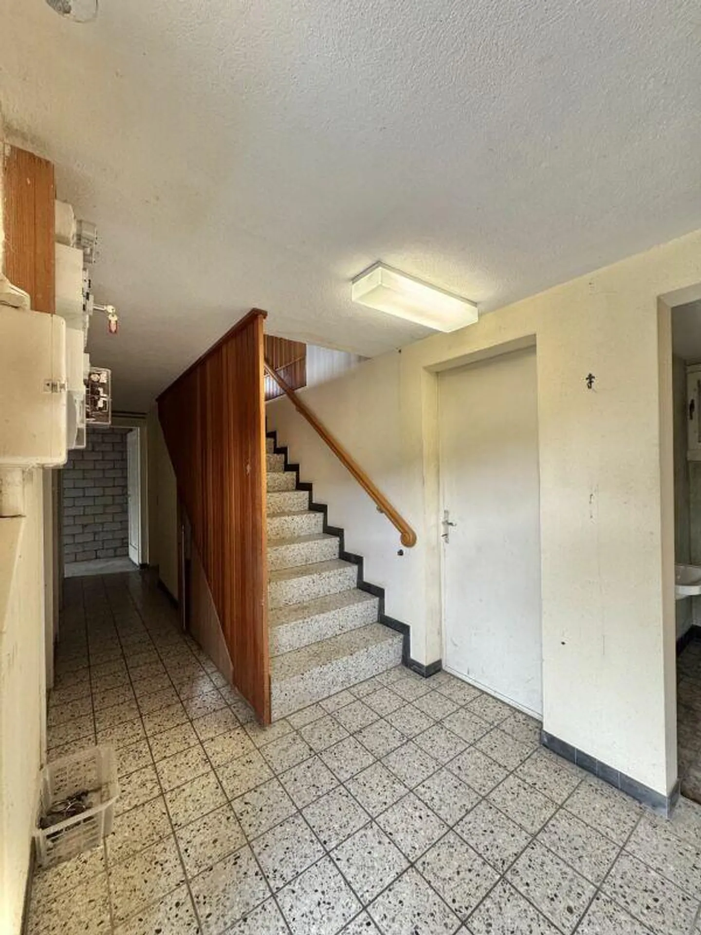 5.5 Room Single Family House - Photo 7 of 29