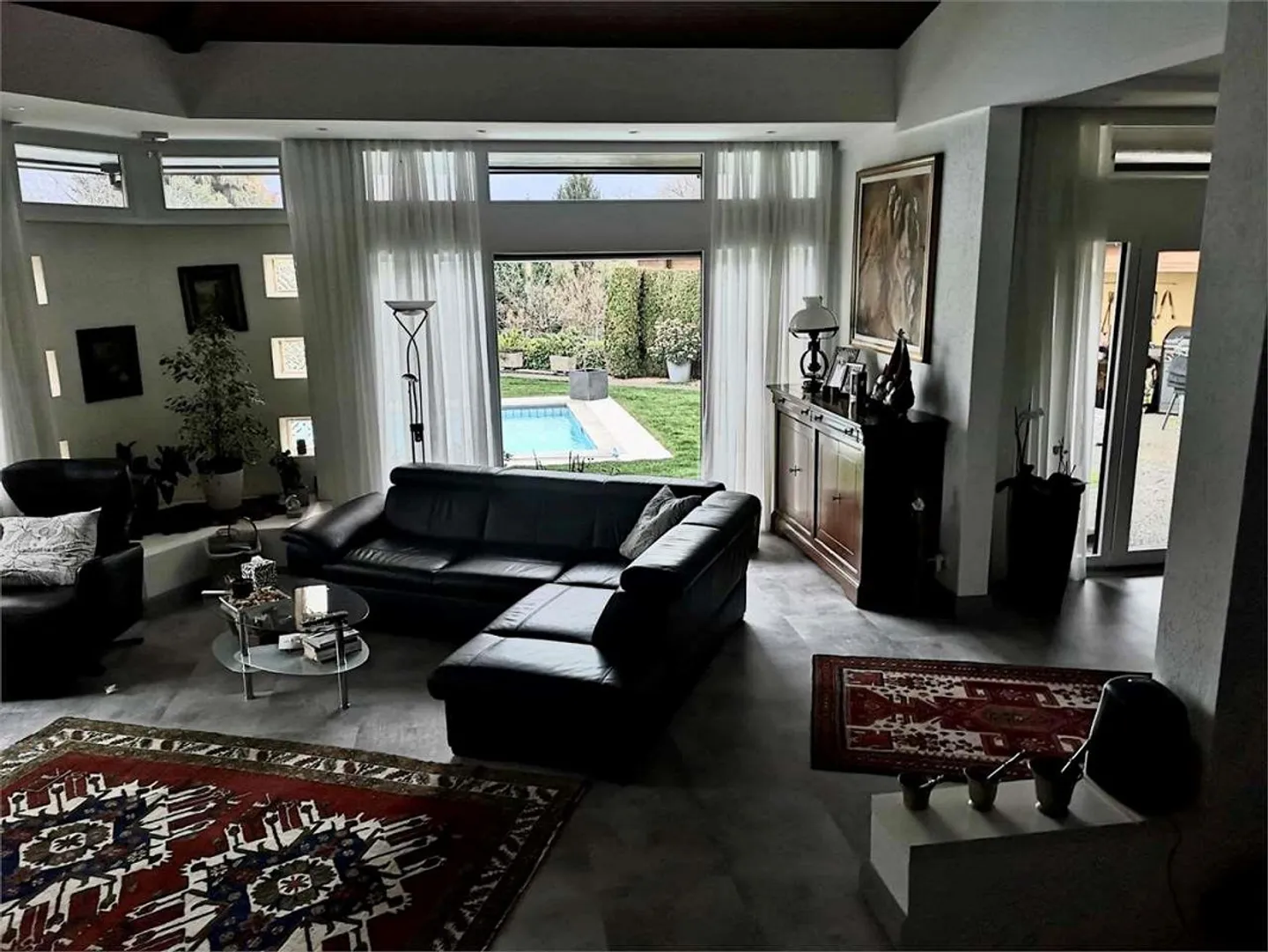 Elegante casa di campagna con giardino e piscina a Pura - Foto 12 di 13