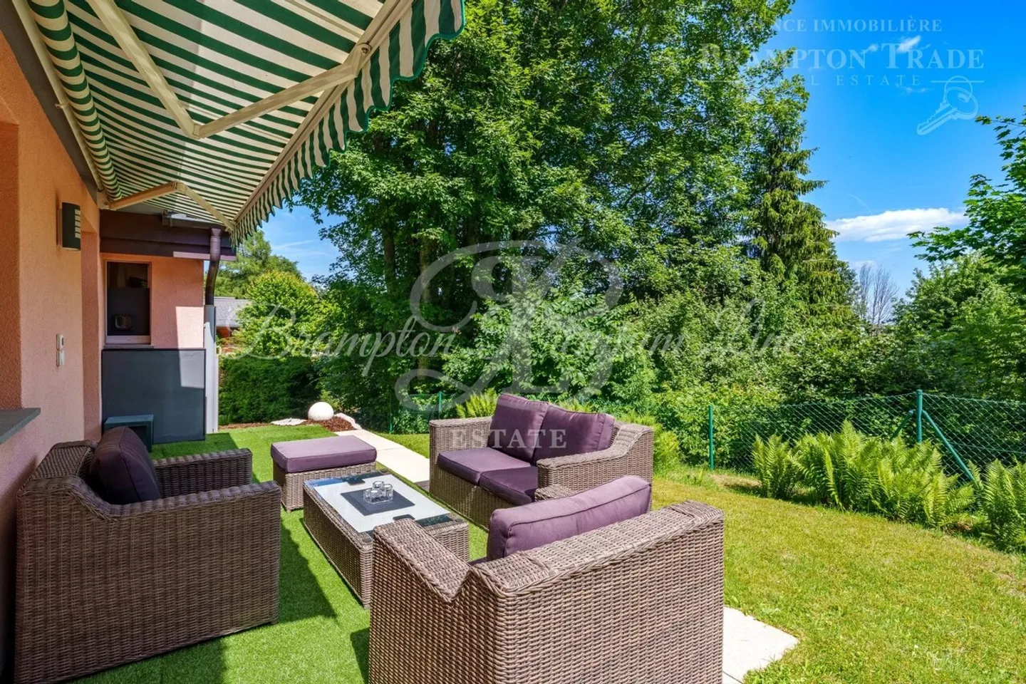 Propriété de caractère extraordinaire de plus de 420 m² à St-Cergue - Photo 2 sur 12