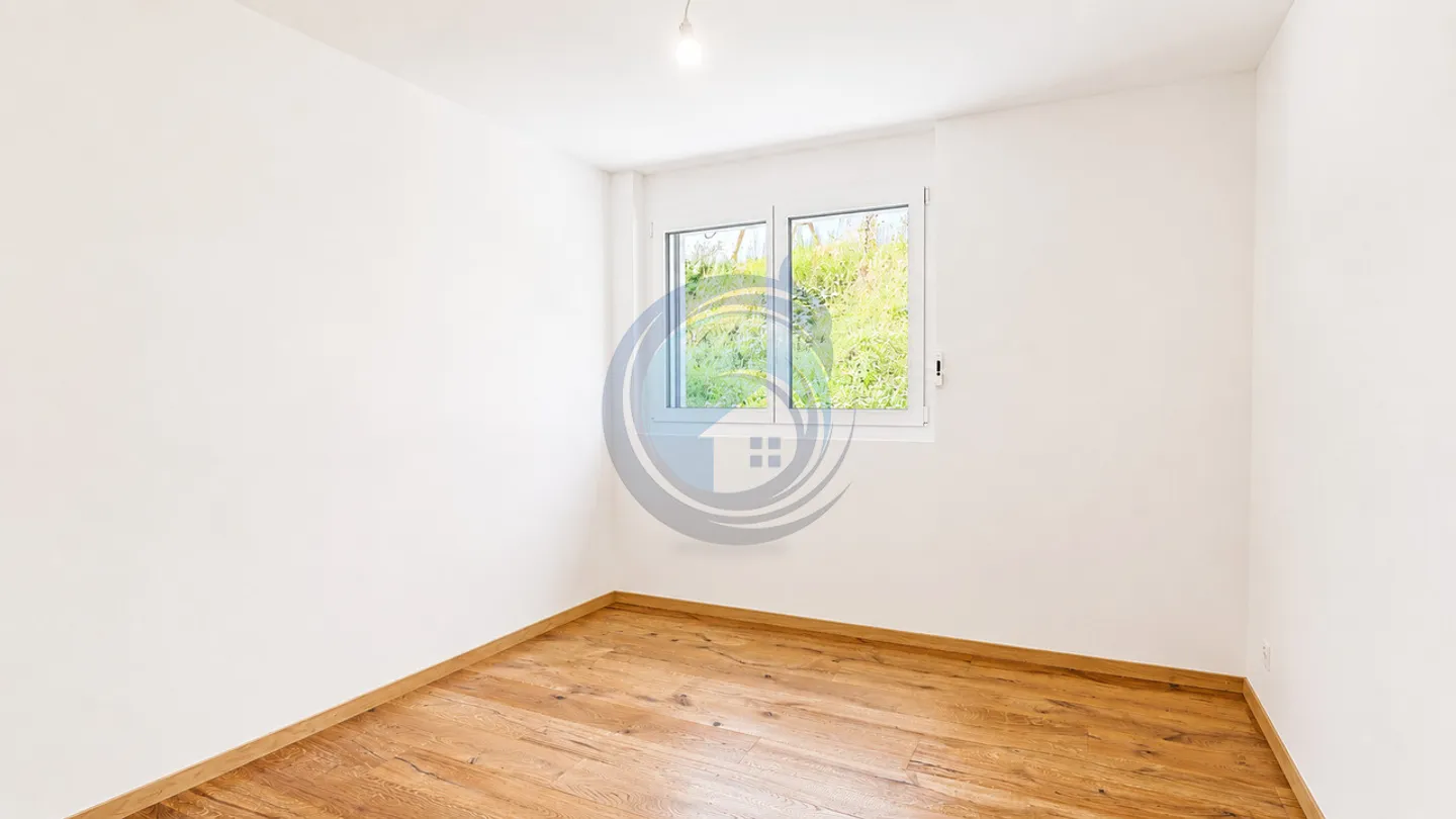 BEAUTIFUL NEW APARTMENT ON THE GROUND FLOOR - Photo 9 of 11