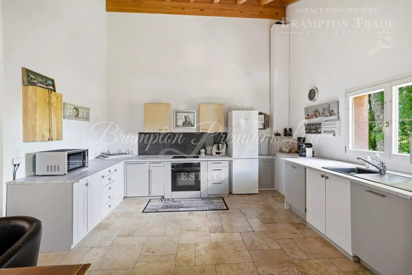 Propriété de caractère extraordinaire de plus de 420 m² à St-Cergue - Photo 6 sur 12