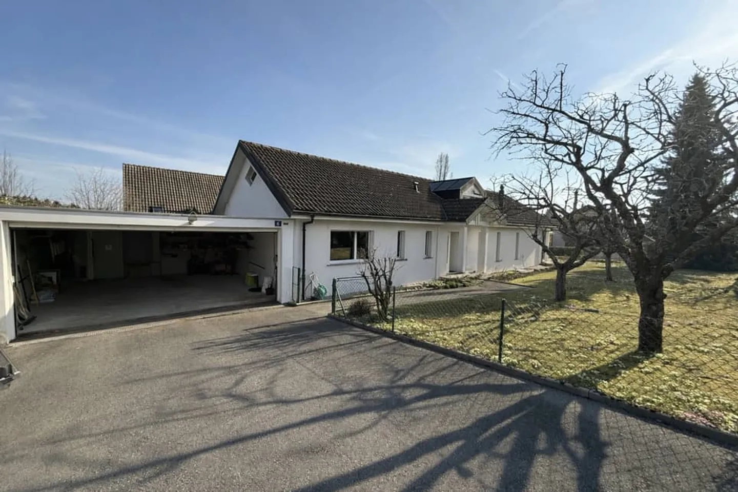 Charmante villa individuelle avec jardin - Photo 2 sur 11