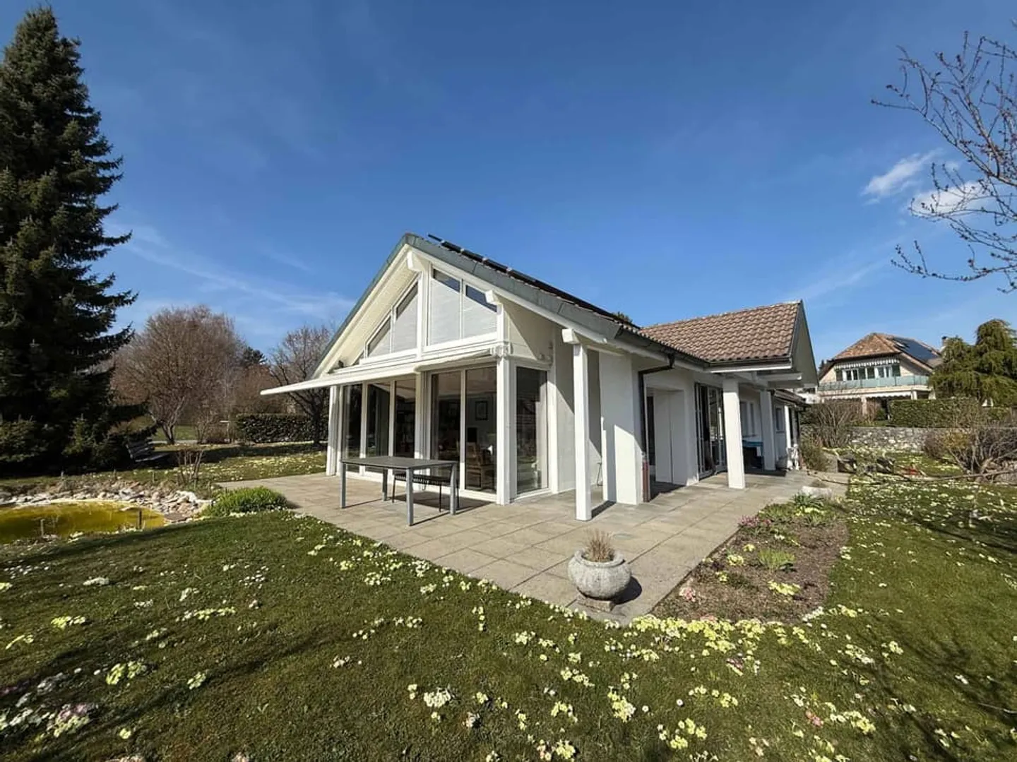 Charmante villa individuelle avec jardin - Photo 9 sur 11