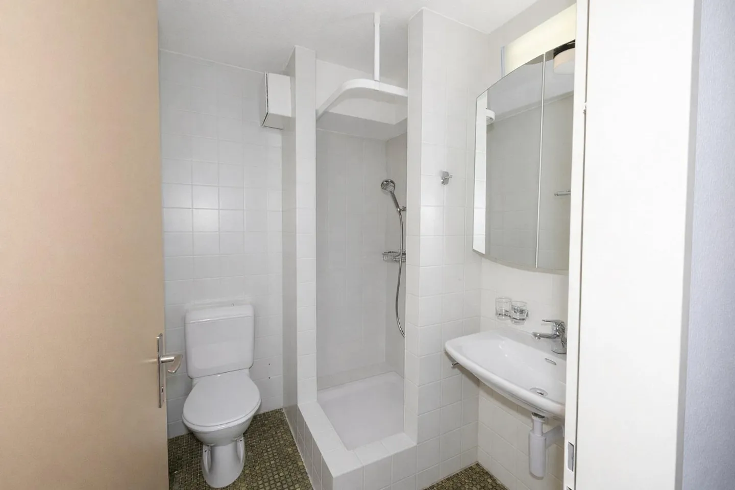 Appartement lumineux dans le quartier calme de Zollweiden avec balcon - Photo 10 sur 10