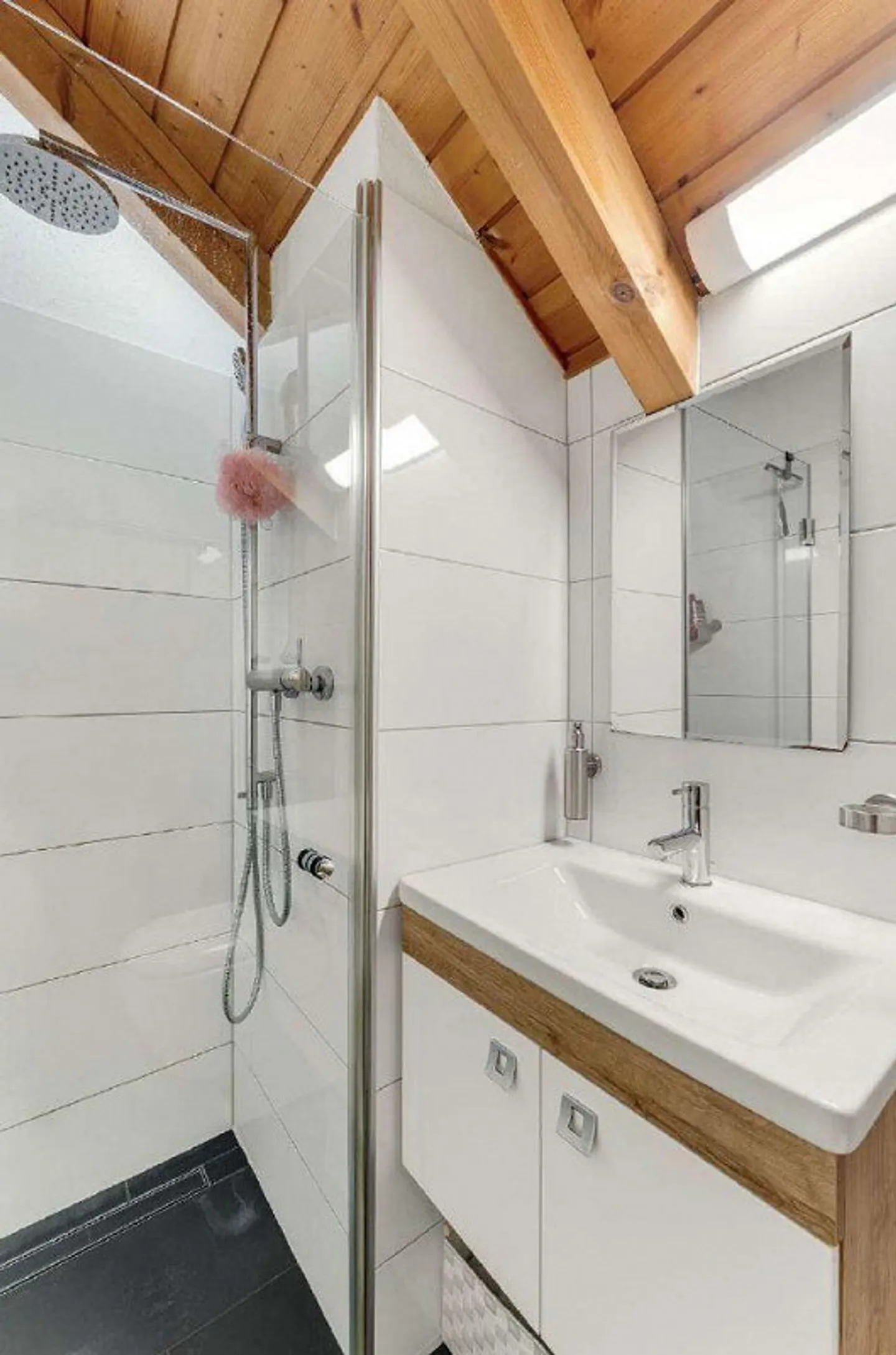 Charmante Duplexwohnung mit Aussicht - Foto 10 von 11