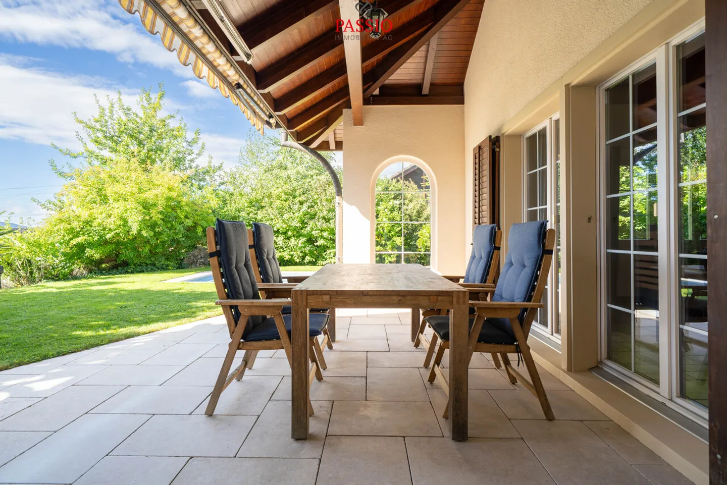 6.5-Room Family Dream Home with Pool, Garden and Panoramic View - Photo 2 of 38