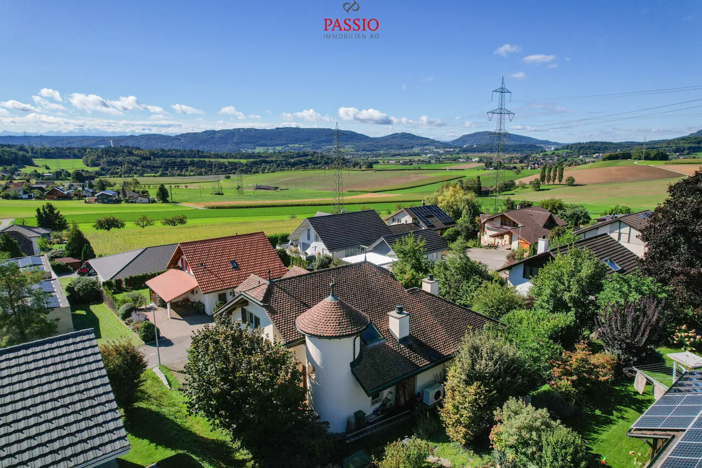 6.5-Room Family Dream Home with Pool, Garden and Panoramic View - Photo 34 of 38