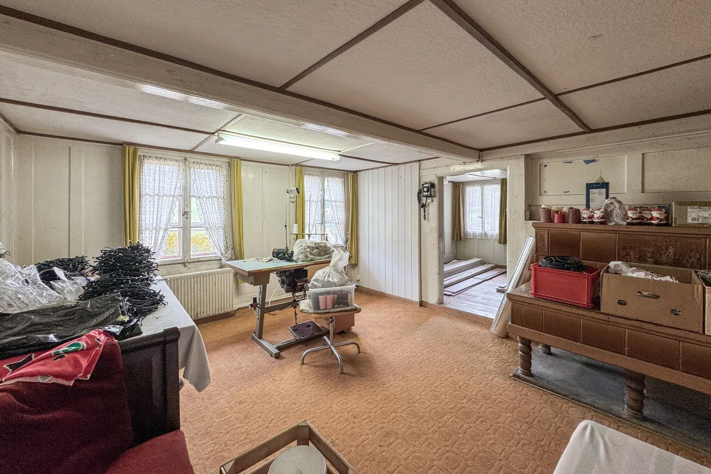 Projet avec histoire et perspective: plus de 3 600 m² de terrain et deux parties de maison au bord de la rivière - Photo 8 sur 15