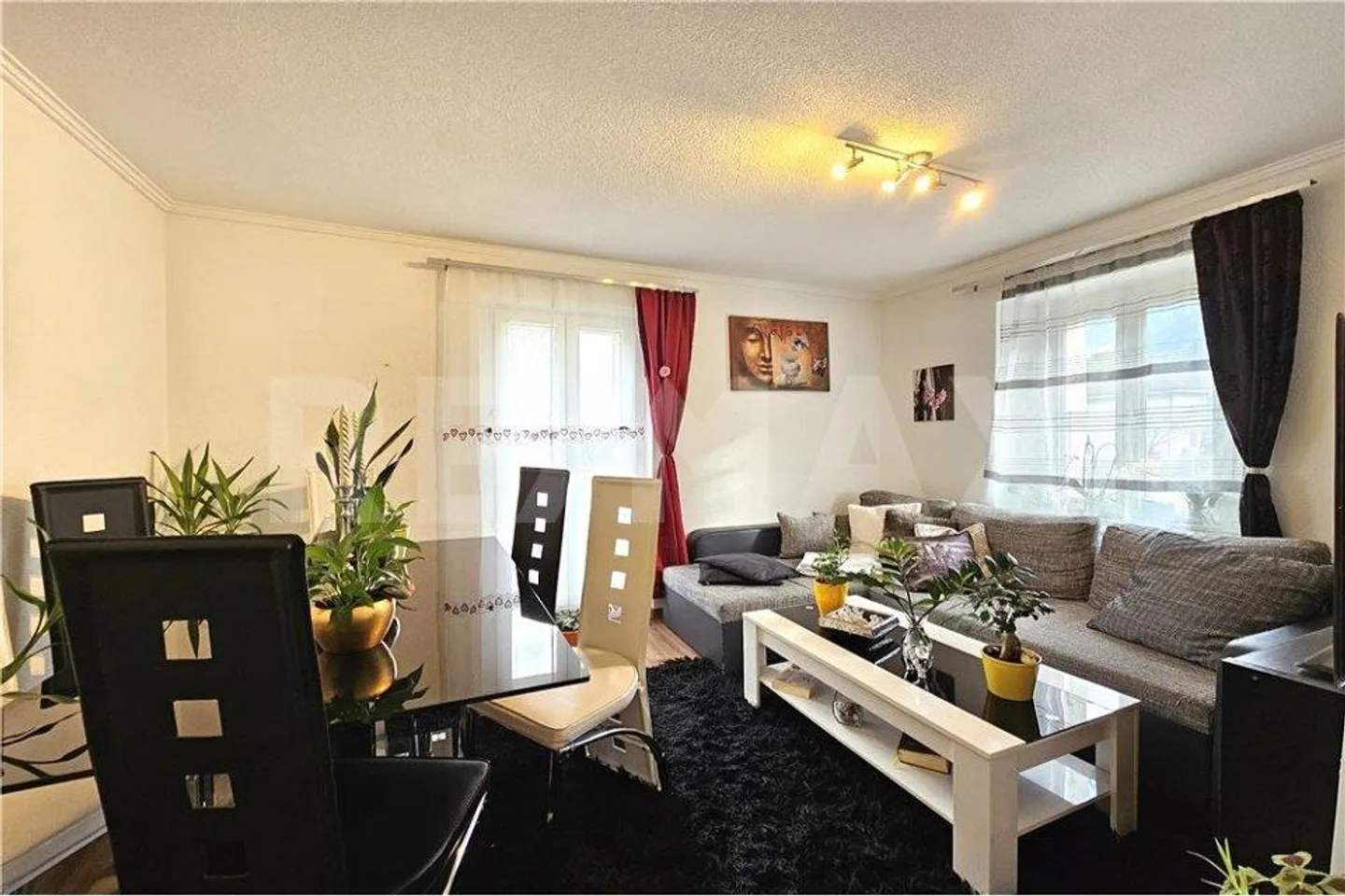 Maison multifamiliale avec bâtiment de ferme aux nombreuses possibilités d'utilisation à Loèche-Susten - Photo 11 sur 13